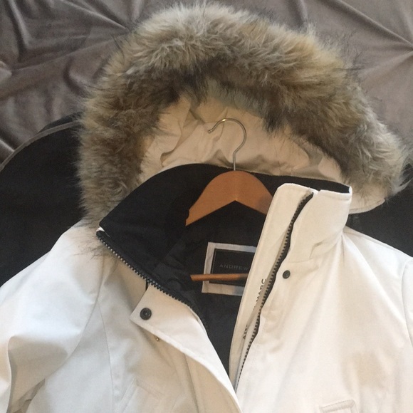 Andrew Marc womens puffer coat NWOT - Picture 2 of 8